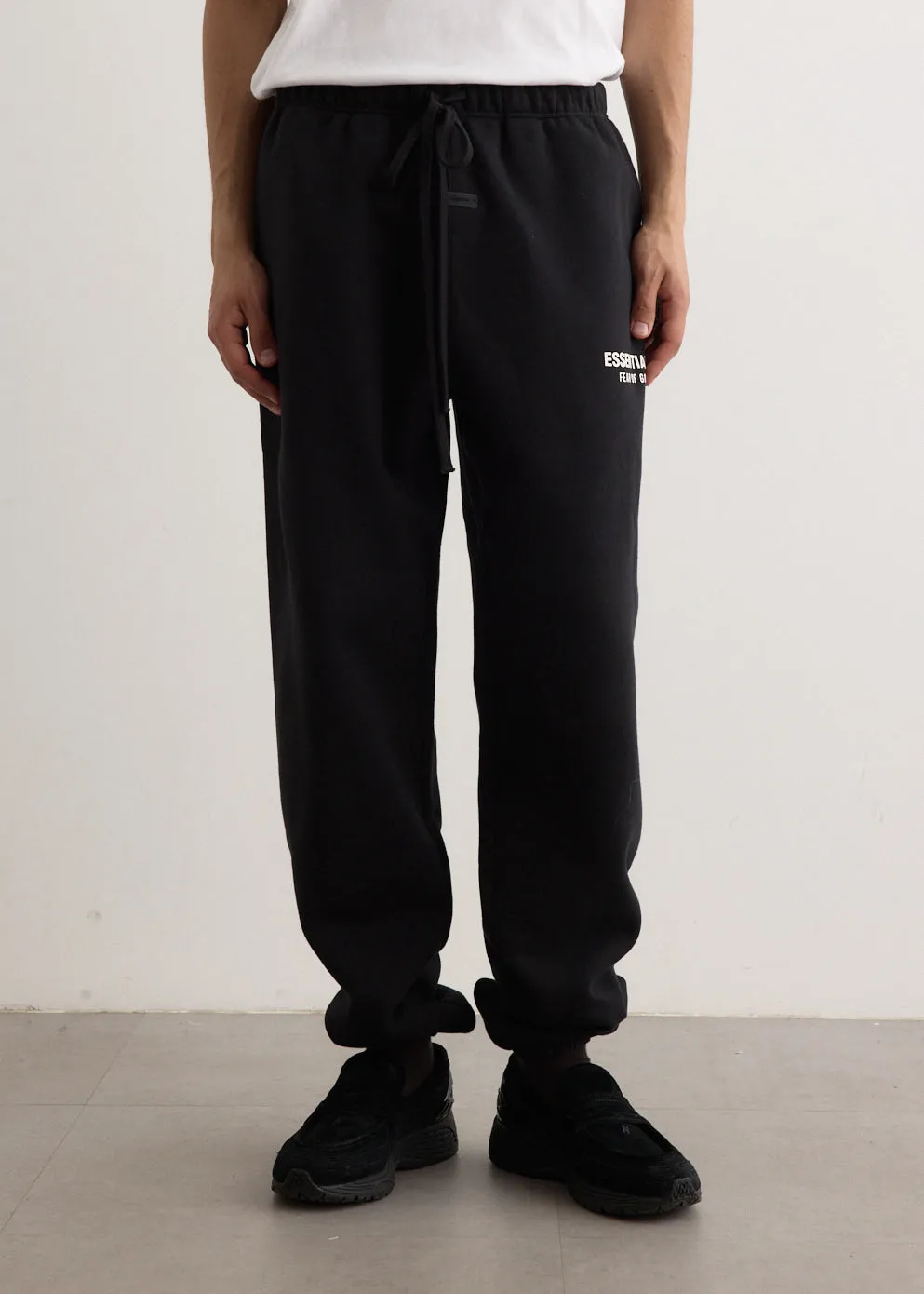 Classic Fit Fleece Sweatpants