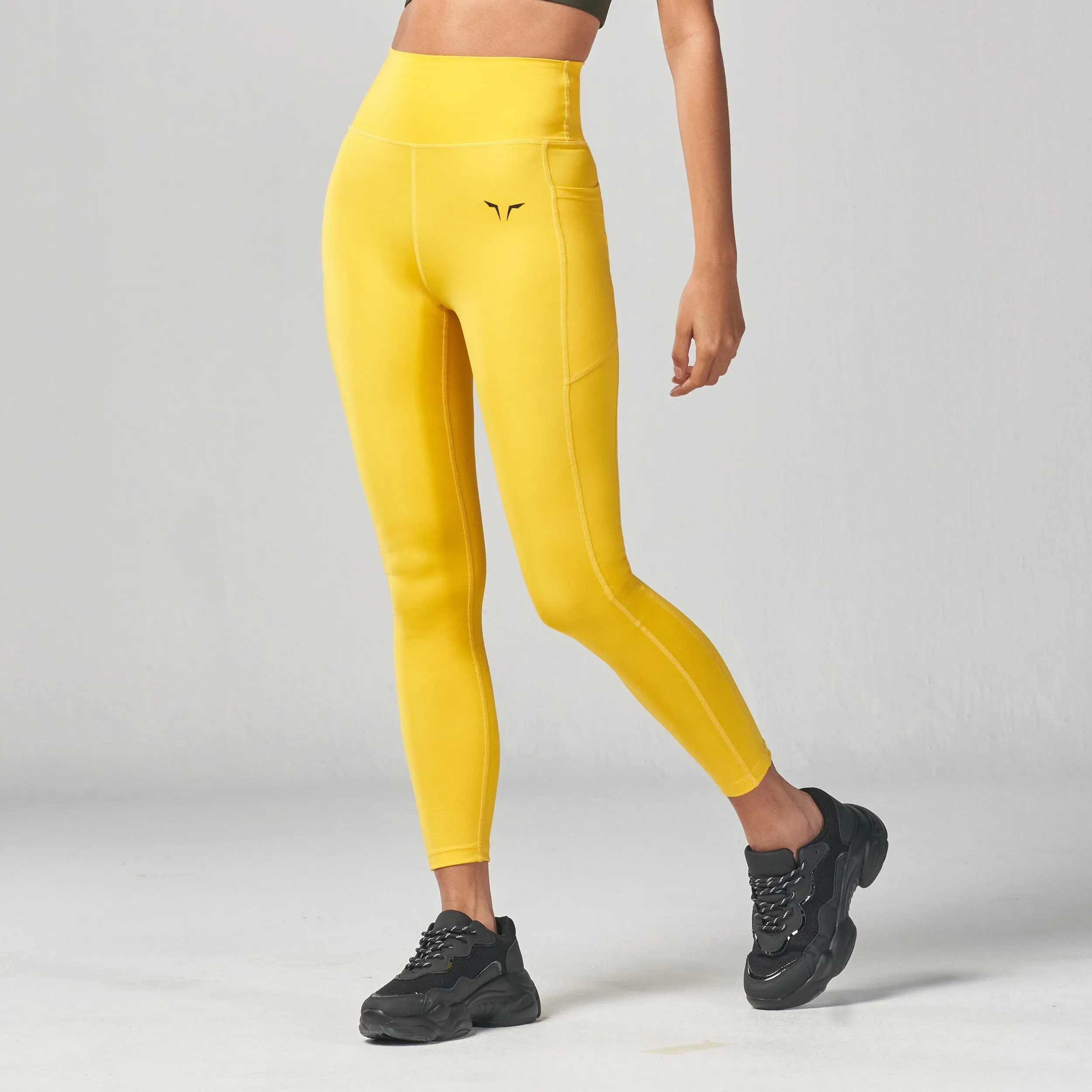 Essential Cropped Leggings Bundle - 3-Pack