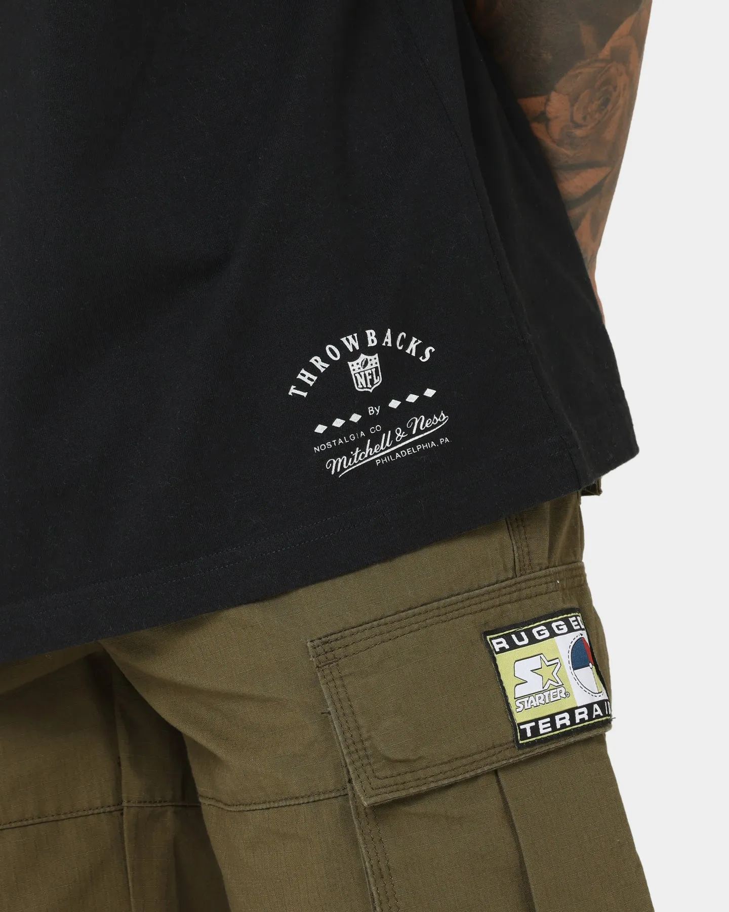 Mitchell & Ness Las Vegas Raiders Under Arch T-Shirt Black