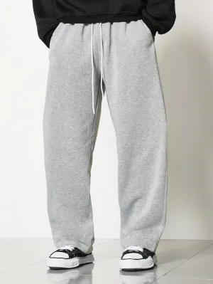 Skater Fit Sweatpants With Back Pocket Embroidery